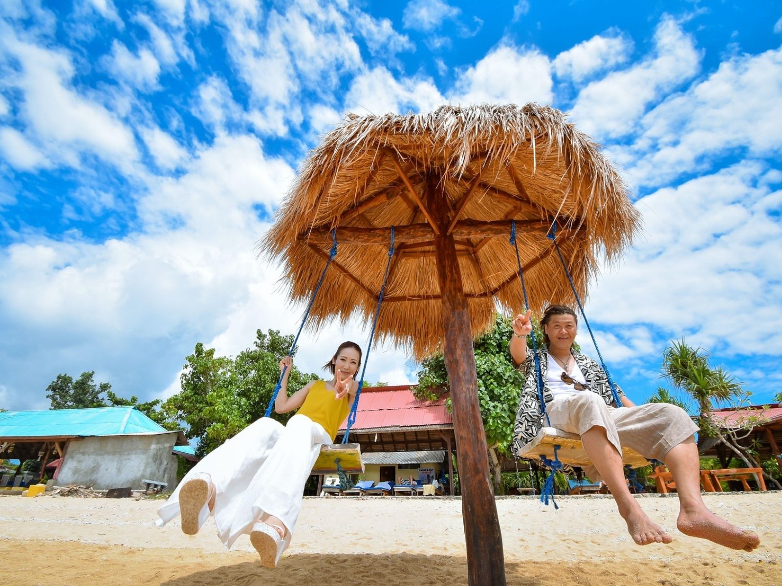 レンボンガン島で日帰りフォトウェディング作例