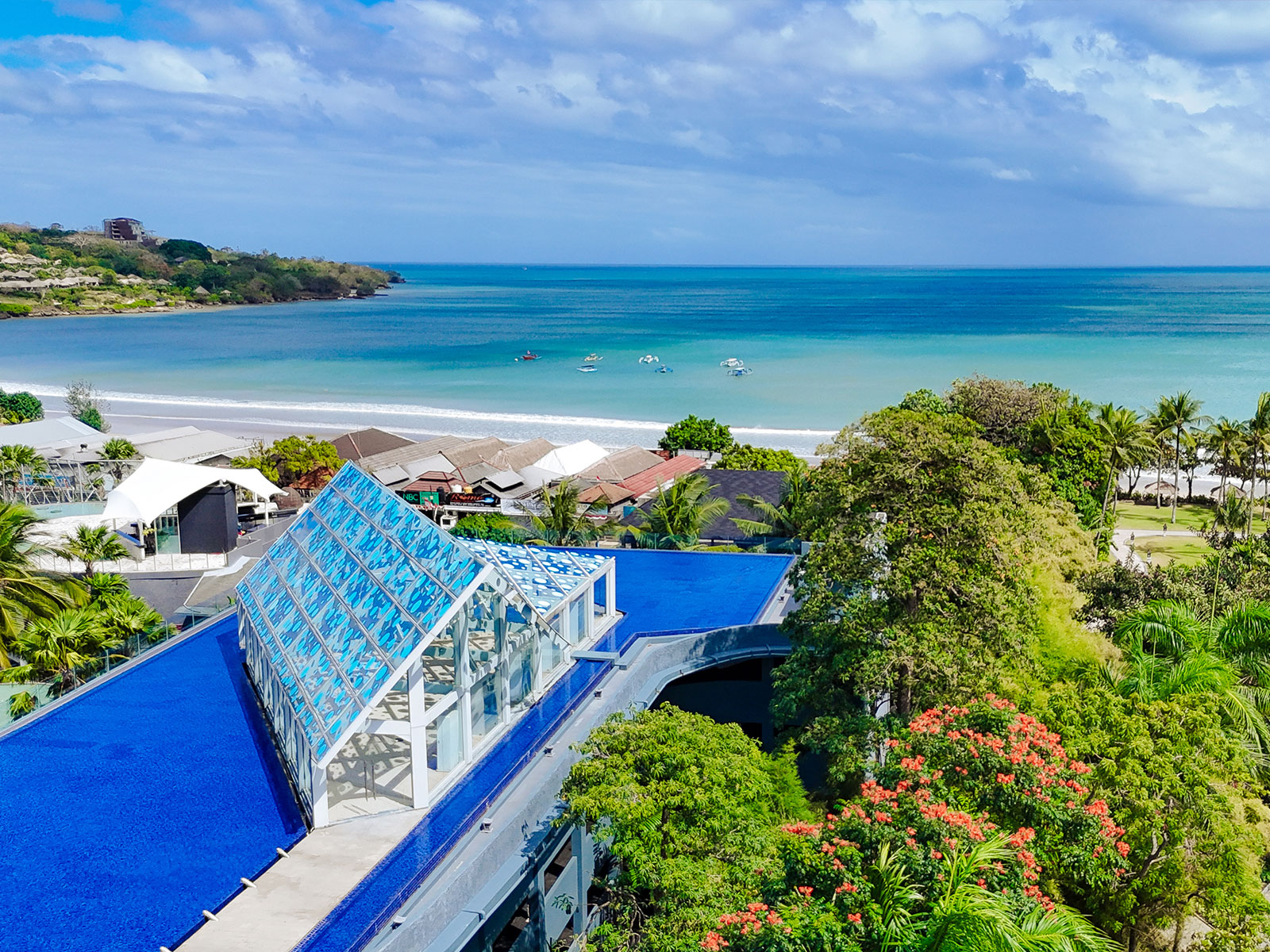 バリ島ジンバランチャペルでフォトウェディング作例